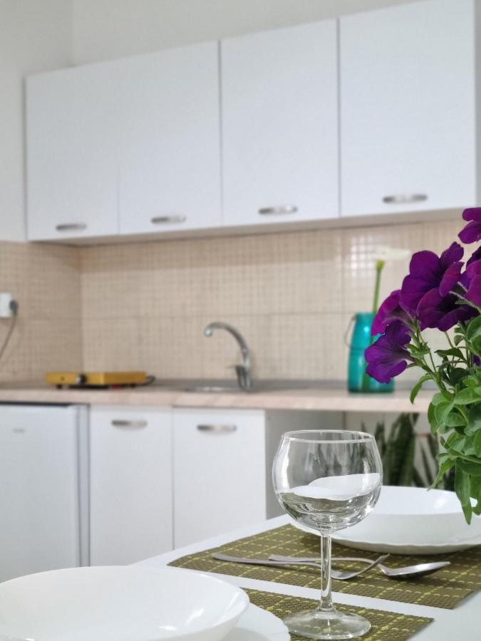 Green Villa Вльора Екстер'єр фото
